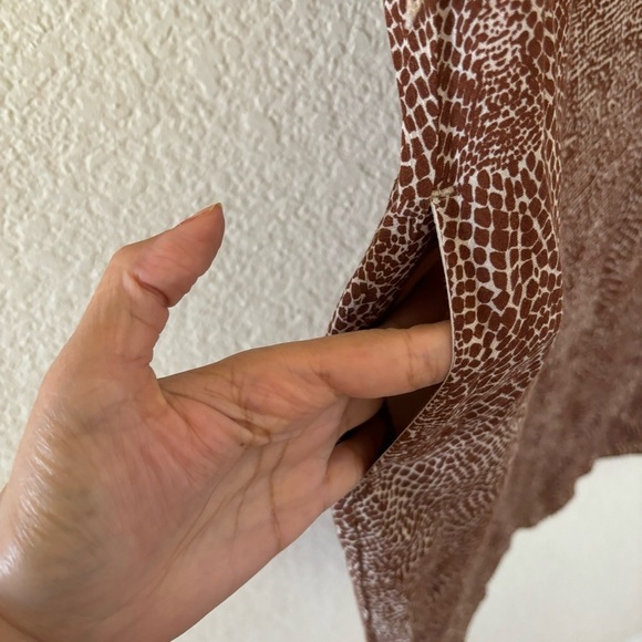 A New Day Short Sleeved pocket Dress Size Medium A-Line Reptile Print Shift - Picture 8 of 9